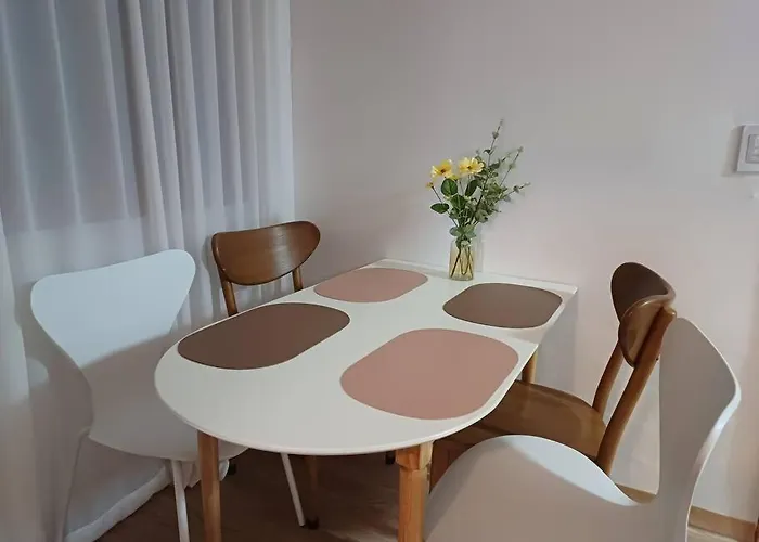 Apartment June *